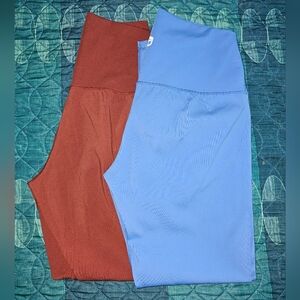 Born Primitive 7/8 Leggings in Sky Blue and Burnt Orange Size Large